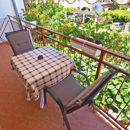 Apartments Marija 1407 شقة